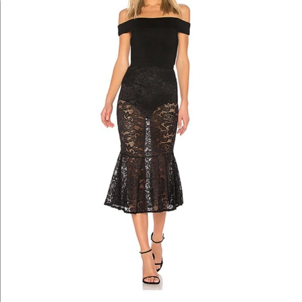 Majorelle Capricorn Off Shoulder Lace Dress sz Med